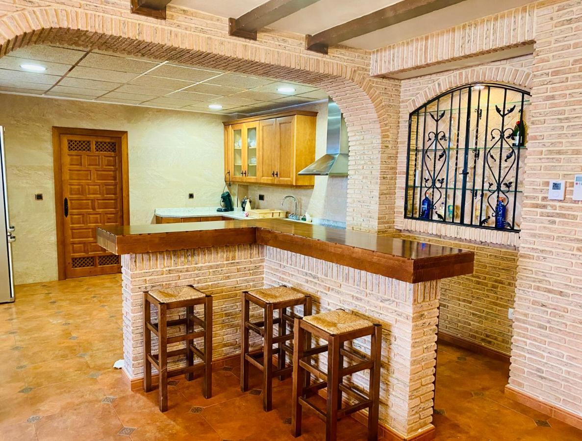 La Choza De Nolasco Valdeganga Bagian luar foto